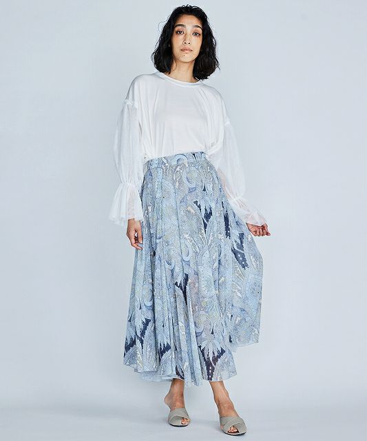 値下げ　Sov. ソブ　ペイズリー刺繍フレアロングスカート Sov. ソブ ペイズリー刺繍フレアロングスカート