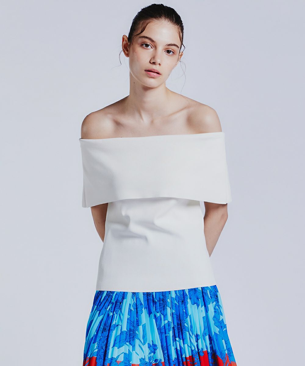 Sov. / オフショルダーサマーニットトップス（WEB限定） TOPS Night 