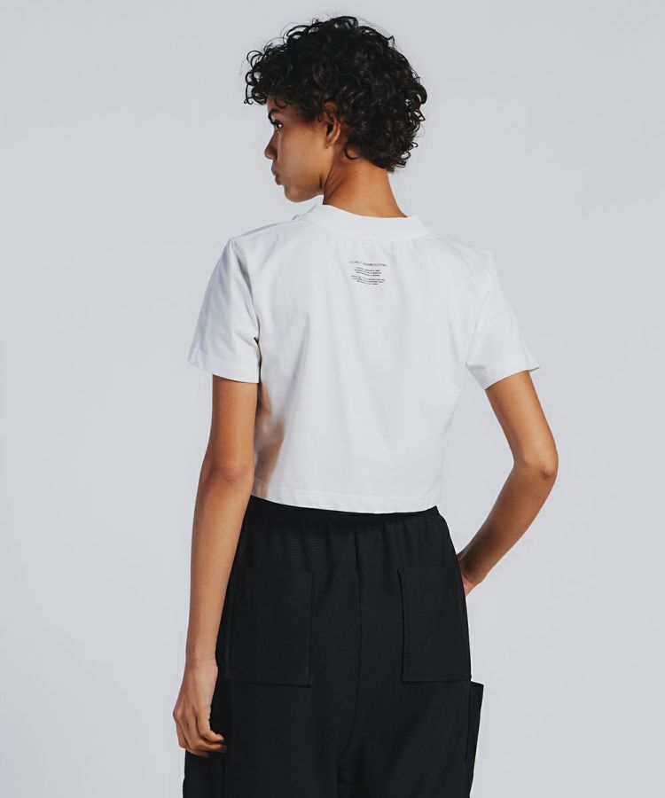 ESSENTIAL / ハート刺繍ショートTシャツ ESSENTIAL Night STORE