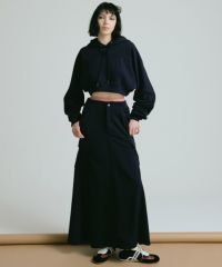 ESSENTIAL / ライト裏毛ショートパーカー ESSENTIAL Night STORE
