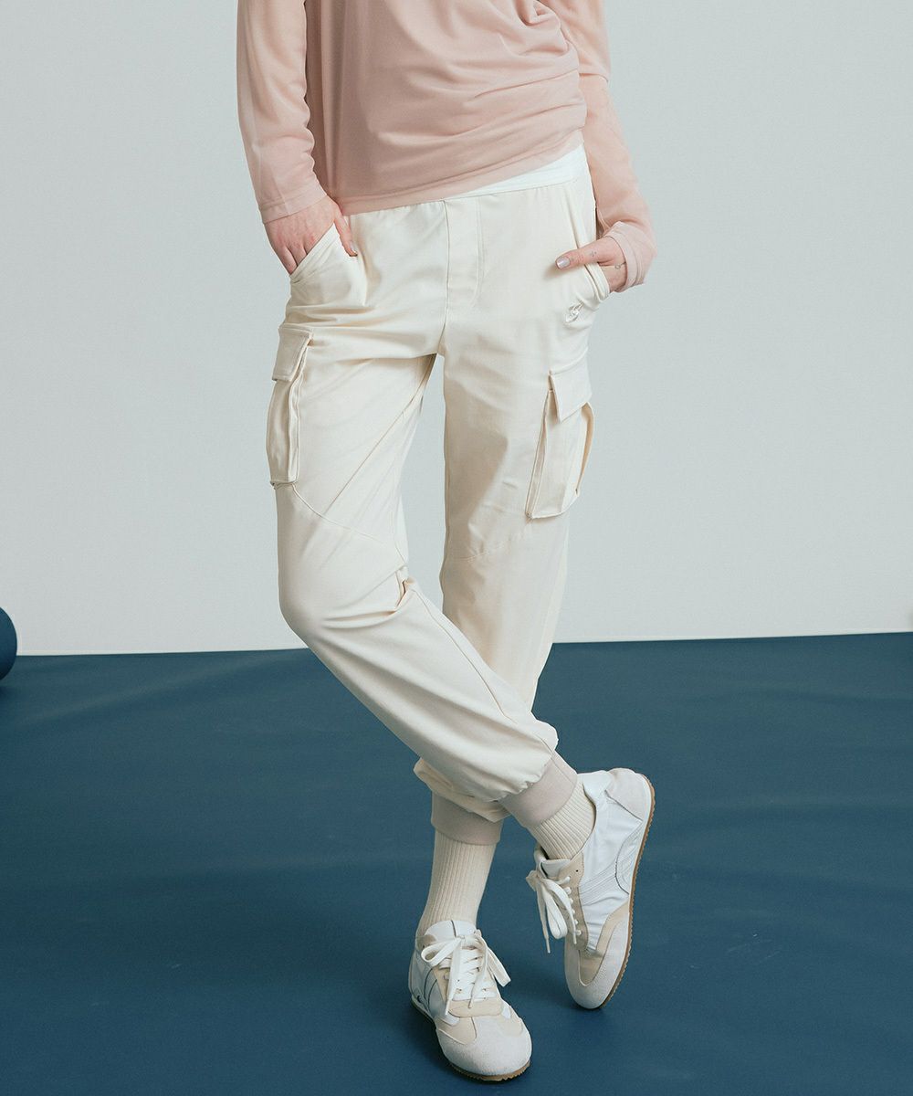 ESSENTIAL / メリルハイテンションカーゴパンツ ESSENTIAL Night STORE  