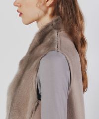 Angyさま専用ブランカウールとミンクのジレ Angyさま専用