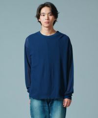ネイビー