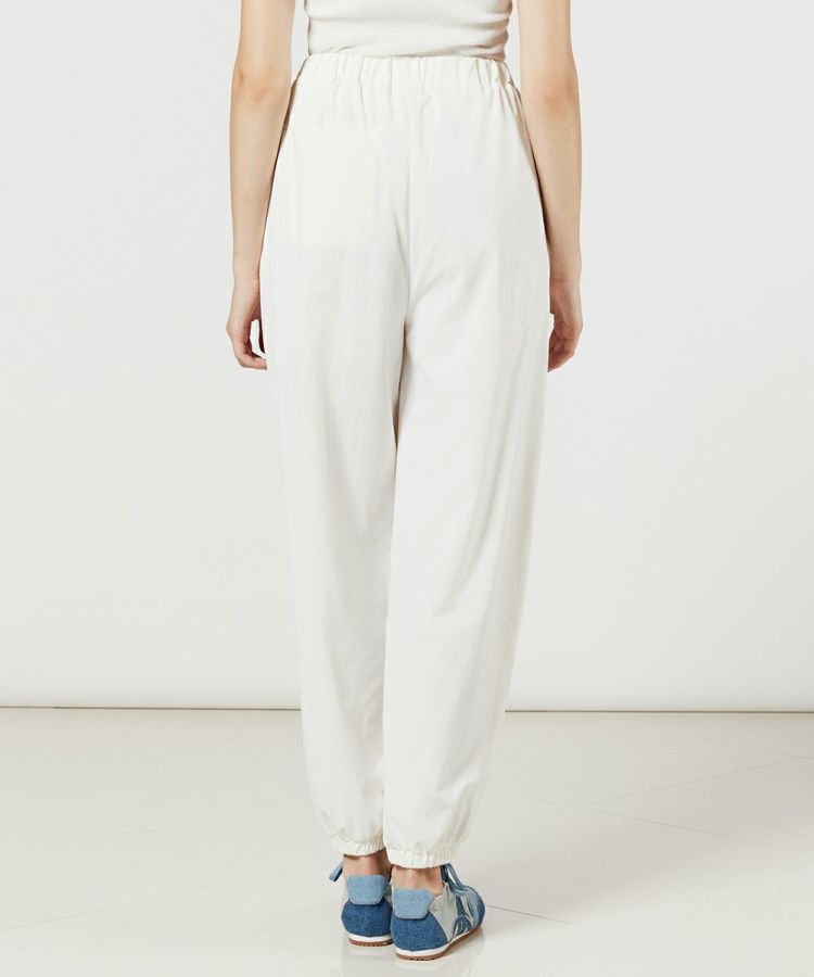 ESSENTIAL / 撥水ナイロンストレッチパンツ BOTTOMS Night STORE