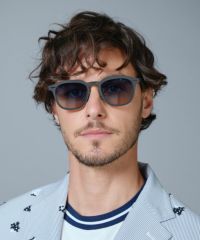 ブルーグラデーション