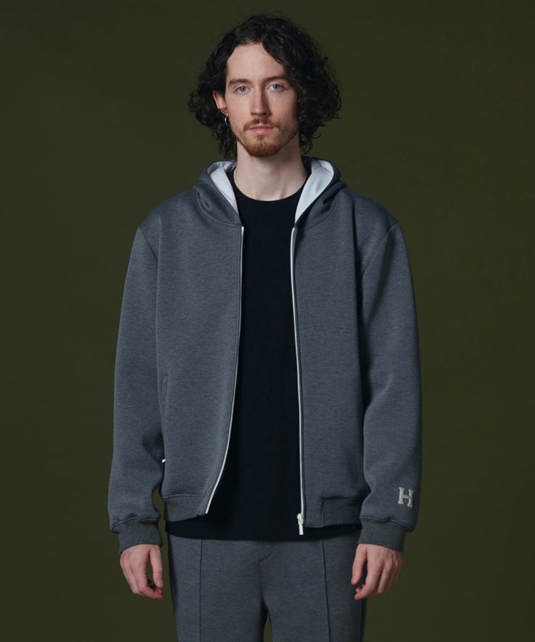 多様な D/him H刺繍ダンボールニットジップパーカー OUTERS Night STORE トップス