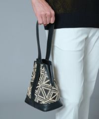 希少 新品同様 POLPETTA TULIPANO 巾着バッグ レザー ブラック 希少 新品同様 POLPETTA TULIPANO 巾着バッグ レザー ブラック