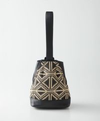 希少 新品同様 POLPETTA TULIPANO 巾着バッグ レザー ブラック 希少 新品同様 POLPETTA TULIPANO 巾着バッグ レザー ブラック