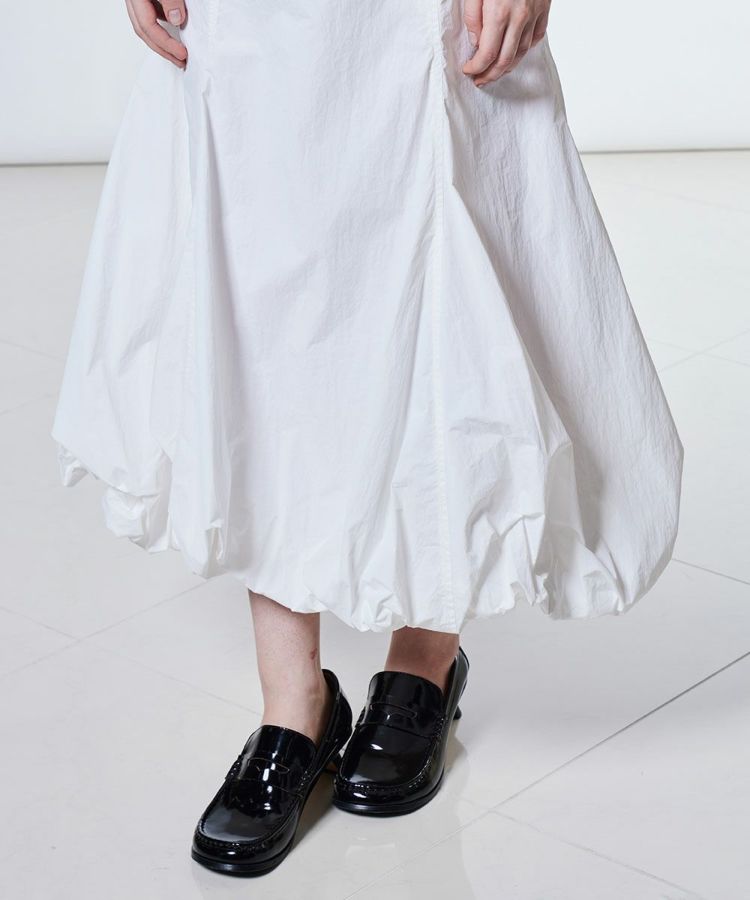 ESSENTIAL / ライトワッシャータフタスカート BOTTOMS Night STORE