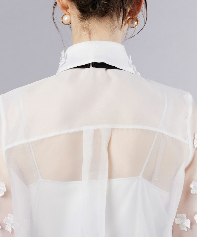 Sov. / オーガンジーフラワーボウタイシャツ TOPS Night STORE