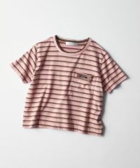 ピンク