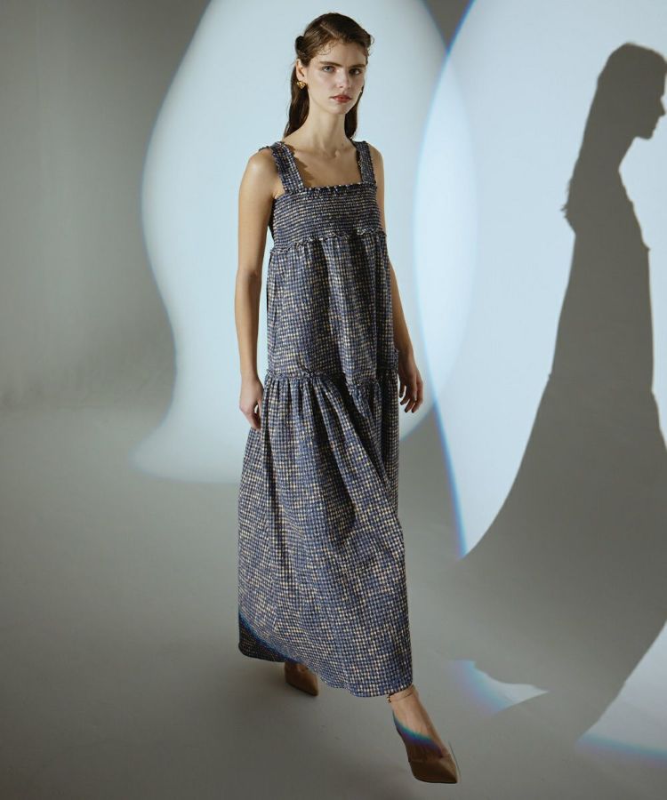 DSC / チェック刺繍ティアードワンピース DRESS Night STORE