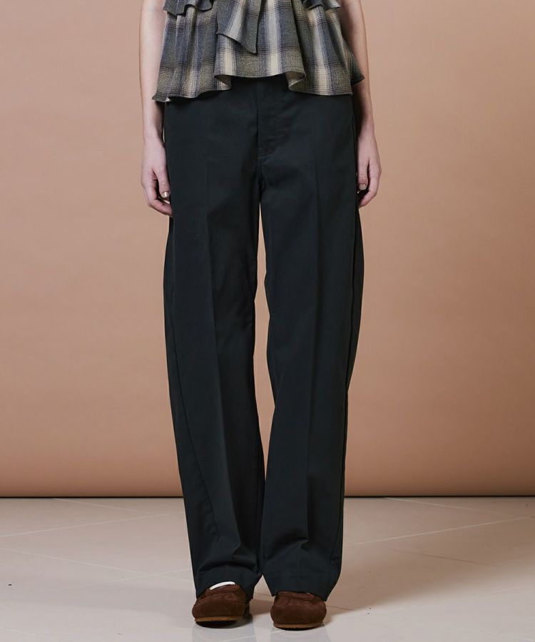 ダークグリーン