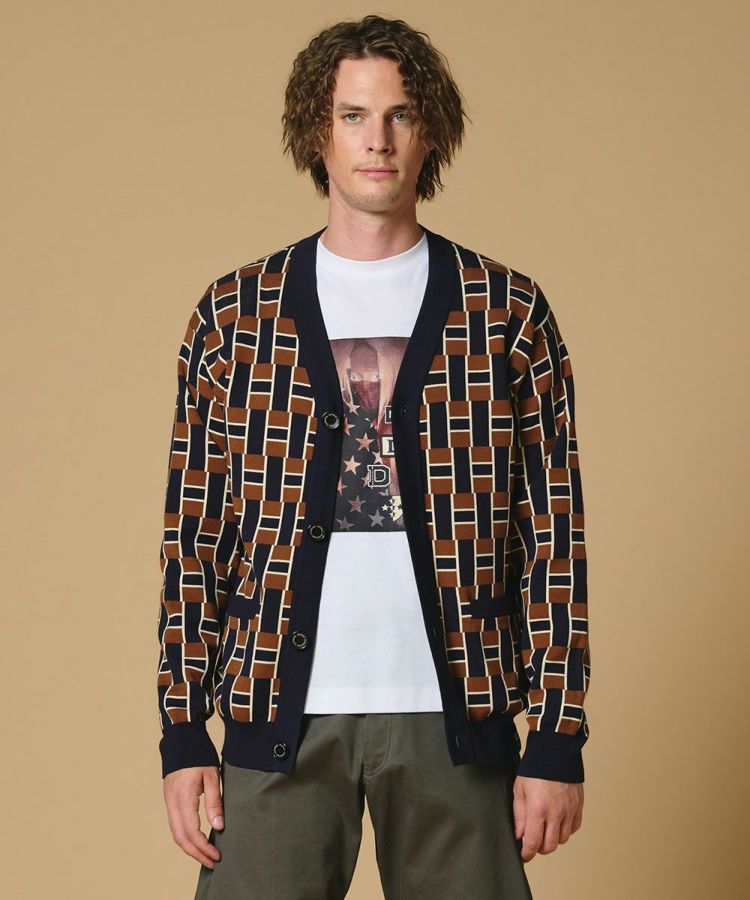 ネイビー×キャメル