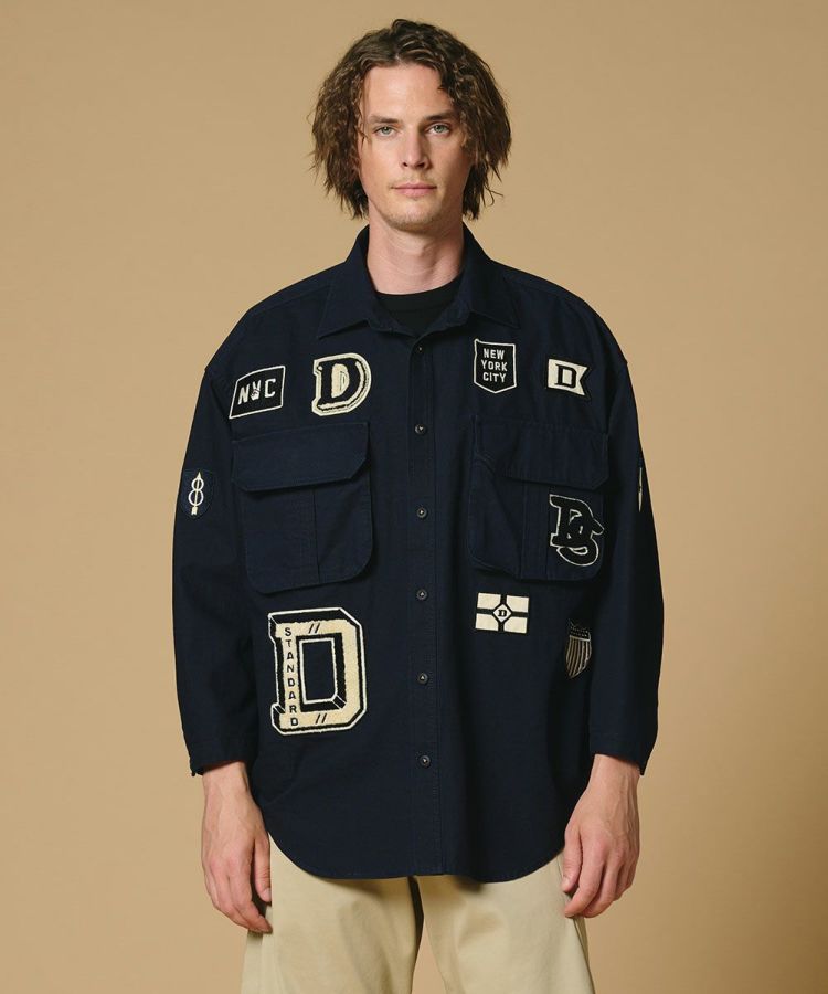 ダークネイビー