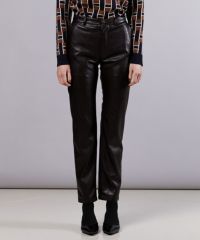 ダークブラウン