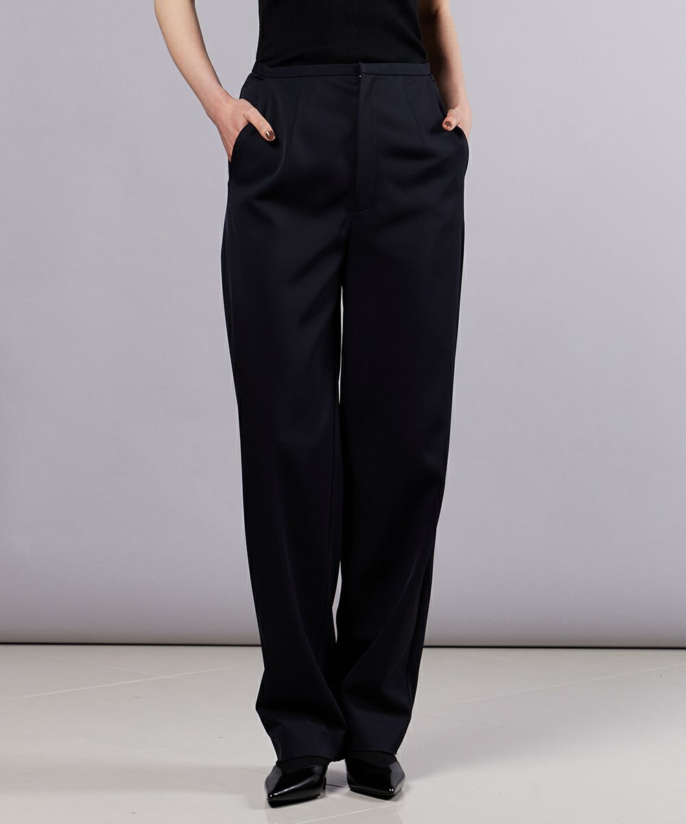 ダークネイビー