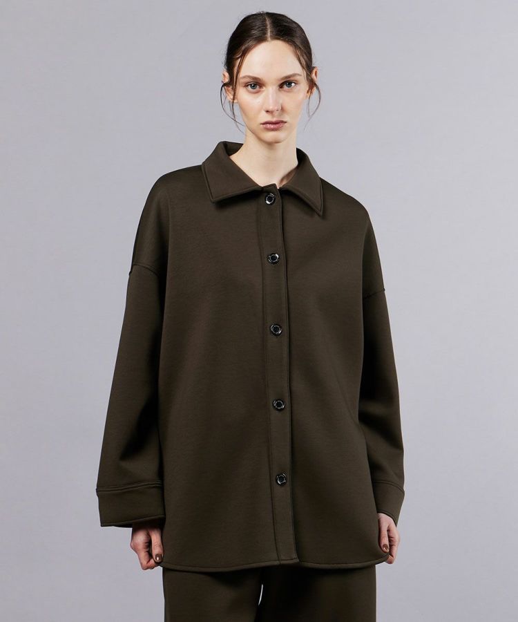 美品 ダブルスタンダードクロージング モノフィラエアクッション ロゴプリント 美品 ダブルスタンダードクロージング モノフィラエアクッション ロゴ