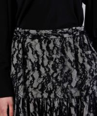 Sov. / デニムライク ジャガードスカート BOTTOMS Night STORE