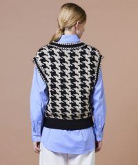 DSC / Dロゴ刺繍 ニットベスト TOPS Night STORE | ダブル