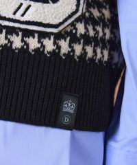新品タグ付き　DOLCE&GABBANA　デカロゴ刺繍　ニットベスト　M 新品タグ付き DOLCE&GABBANA デカロゴ刺繍 ニットベスト M
