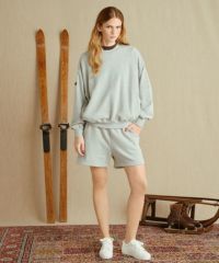 ESSENTIAL / ロゴ裏毛プルオーバー TOPS Night STORE | ダブル