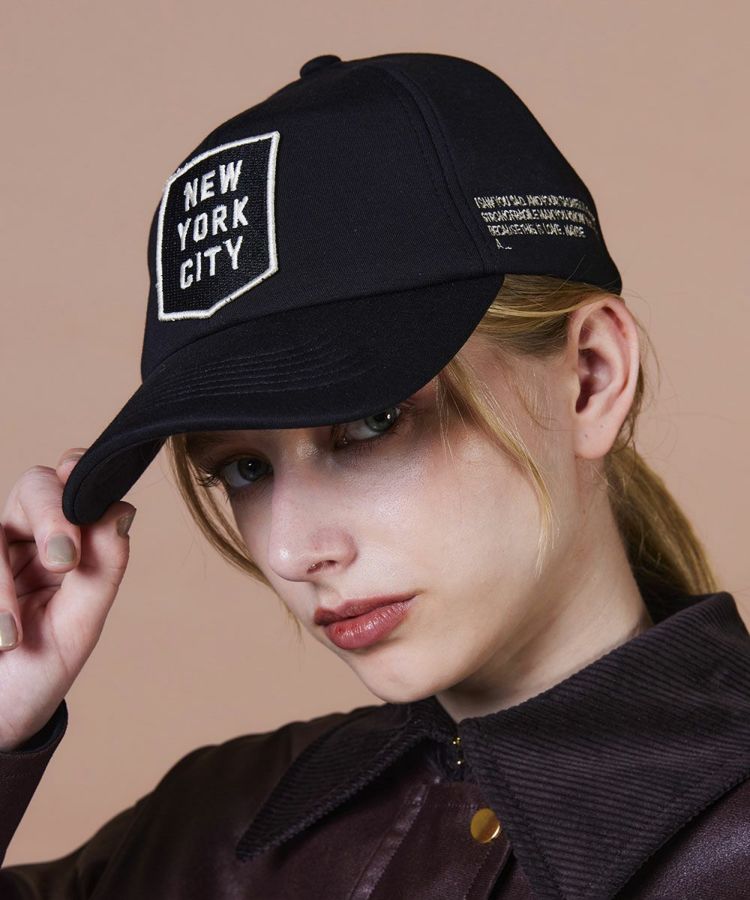 DSC / NEW YORK CITYロゴワッペン ベースボールキャップ GOODS