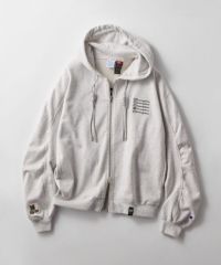 シルバーグレー