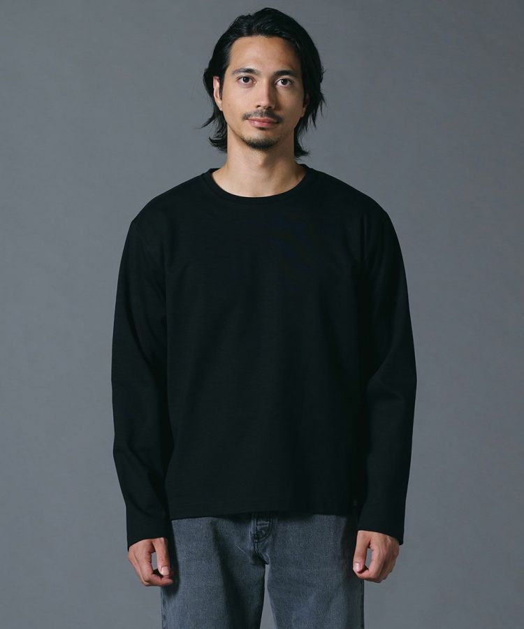 ブラック