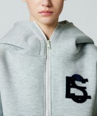 ESSENTIAL / ダンボールロゴジップフーディー(WEB限定) TOPS Night