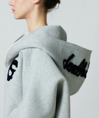 ESSENTIAL / ダンボールロゴジップフーディー(WEB限定) TOPS Night