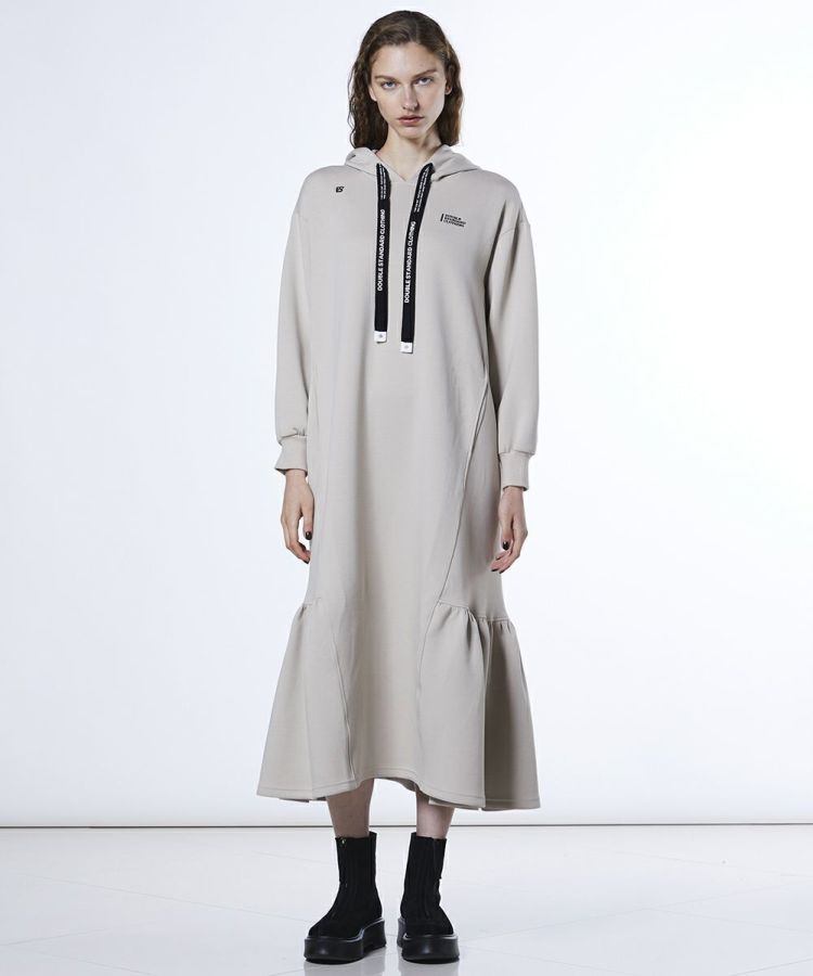 ダブルスタンダードクロージング ダンボール ワンピース ESSENTIAL / ダンボール フリルマキシワンピース DRESS Night STORE