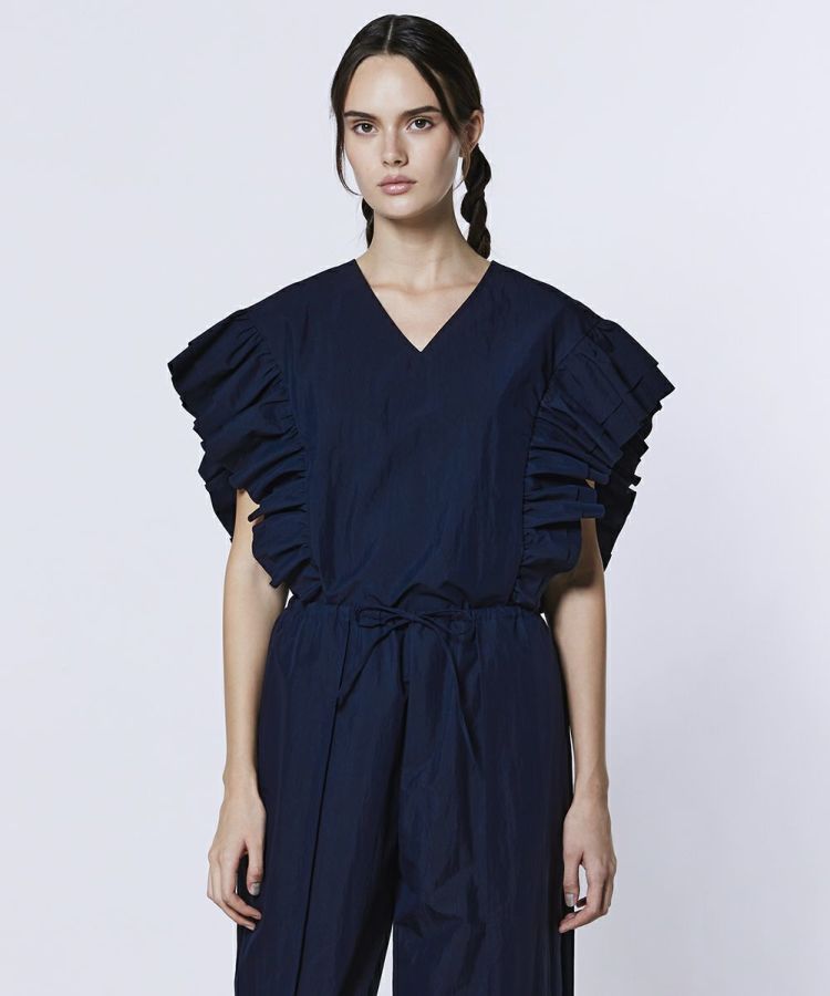 Sov. / スーピマコットン Vネックフリルトップス TOPS Night STORE