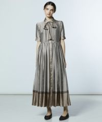 DSC / サテンプリーツボウタイワンピース(予約) DRESS Night STORE