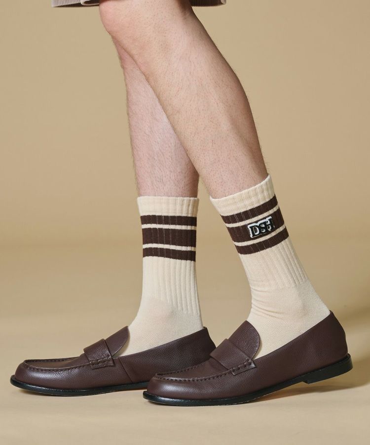 ベージュ×ブラウン