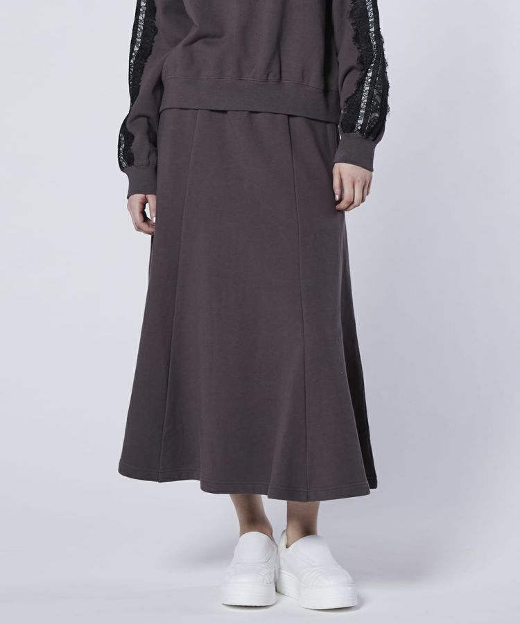 チャコールグレー